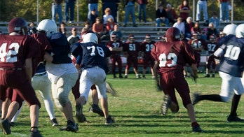 Alabama high school football team wins in final seconds after 9 lateral-pass play