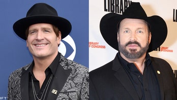 Jerrod Niemann recalls hanging out with Garth Brooks unexpectedly: ‘I did not come down off that cloud’