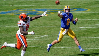 No. 25 Pitt overcomes mistakes, slips by Syracuse 21-10