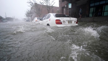 Live Updates: Hurricane Sally makes landfall in Alabama, storm brings 'catastrophic' flooding along Gulf Coast