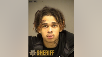 Oregon armed robbery suspect, 18, tries to steal from taxi driver, shot with own gun, police say