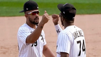 White Sox beat Twins 4-3 to clinch playoff spot