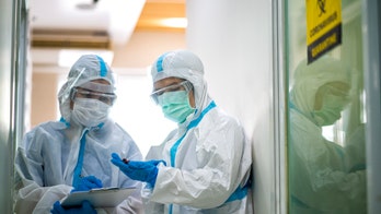 How coronavirus 'super-spreaders' may pass COVID-19 to others