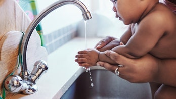 Coronavirus pediatric fatalities mostly among minorities, those with underlying conditions, CDC says