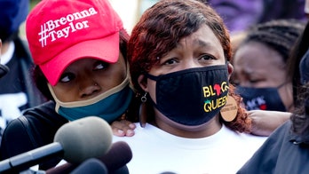 Mother of Breonna Taylor files complaints against 6 Louisville police officers