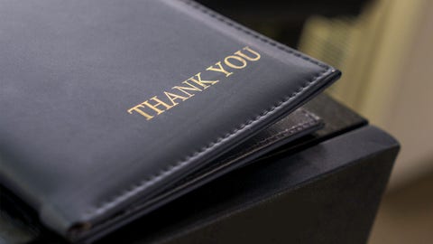 New Orleans woman shocks server with $800 tip: 'Today is your day'