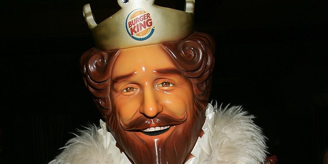 Burger King Released Ad Seeming To Show Mascot Kissing Ronald Mcdonald 