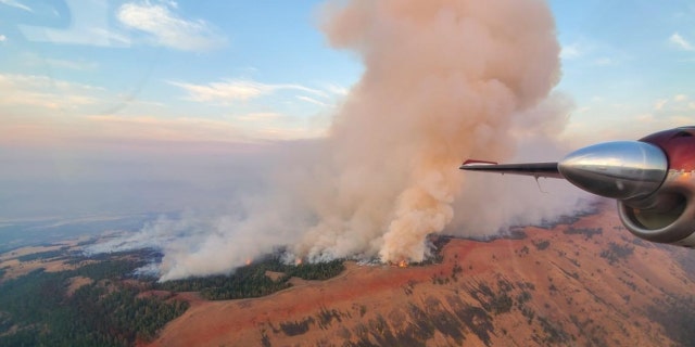 Evans Canyon Fire in southeastern Washington has grown to 75,817 acres and is 60% contained.