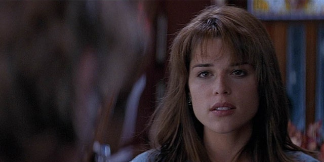 Neve Campbell To Reprise Role In Upcoming Scream 5 Movie I M Back Fox News
