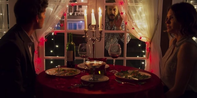animals Randy Cockfield, played by Pauly Shore, interrupts Blake and Sarah's dinner in 'Guest House.'