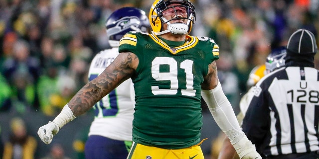 Green Bay Packers' Preston Smith reacts after sacking the Seattle Seahawks' Russell Wilson during the second half of an NFL divisional playoff football game, in Green Bay, Wis. (AP Photo/Matt Ludtke, File)