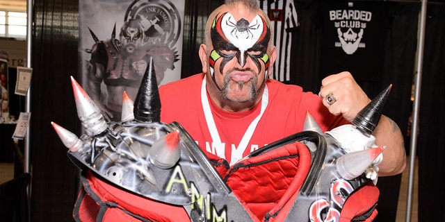 Joe Laurinaitis aka Road Warrior Animal died at age 60.