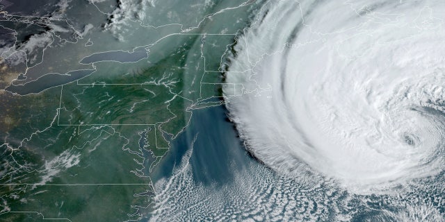 Hurricane Teddy brings 'very dangerous' rip currents to Atlantic ...