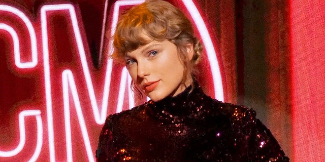 Taylor Swift has the chance to extend her lead as the most awarded artist in AMA history — she already has 29 wins.