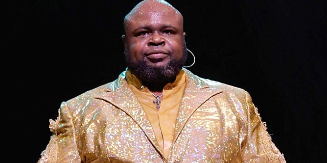 Bruce Williamson of the Temptations performs during "The Temptations And The Four Tops On Broadway" - Curtain Call at Palace Theatre on December 29, 2014 in New York City.