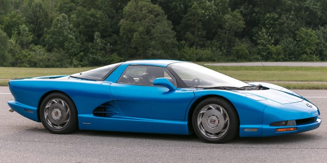 The 1990 CERV III never made it into production, but could be operated in video games "Test Drive III: The Passion."