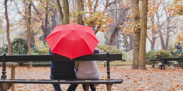The expert urged singles to be honest about what they're looking for in potential relationships.