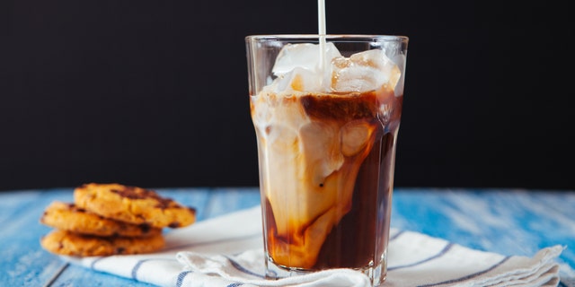 A hack for opening the seal of coffee creamer bottles has gone viral on TikTok. (iStock)