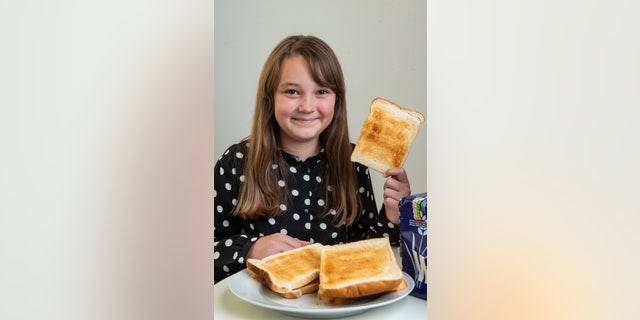 Martha's parentsended up spending a small fortune on bread and crisps each week and never cooked their daughter a hot dinner in her life.