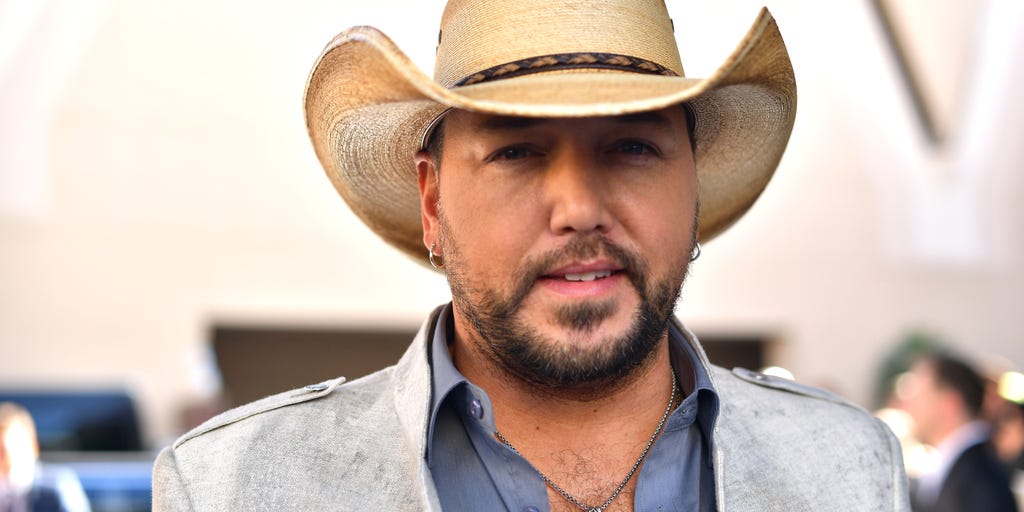 Jason Aldean Responds To Criticism Over Mask Free Disney Picture Chill Out Fox News You tie the knot when i'm at the end of my rope you never stop believin' in me when i don't know who i am or what i'm supposed to be i don't give you no good reason but baby, don't give up on me. jason aldean responds to criticism over