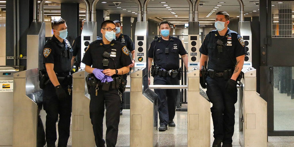 Police union endorses GOP bill protecting jobs of essential workers who defy COVID vaccine mandates - Vimarsana News