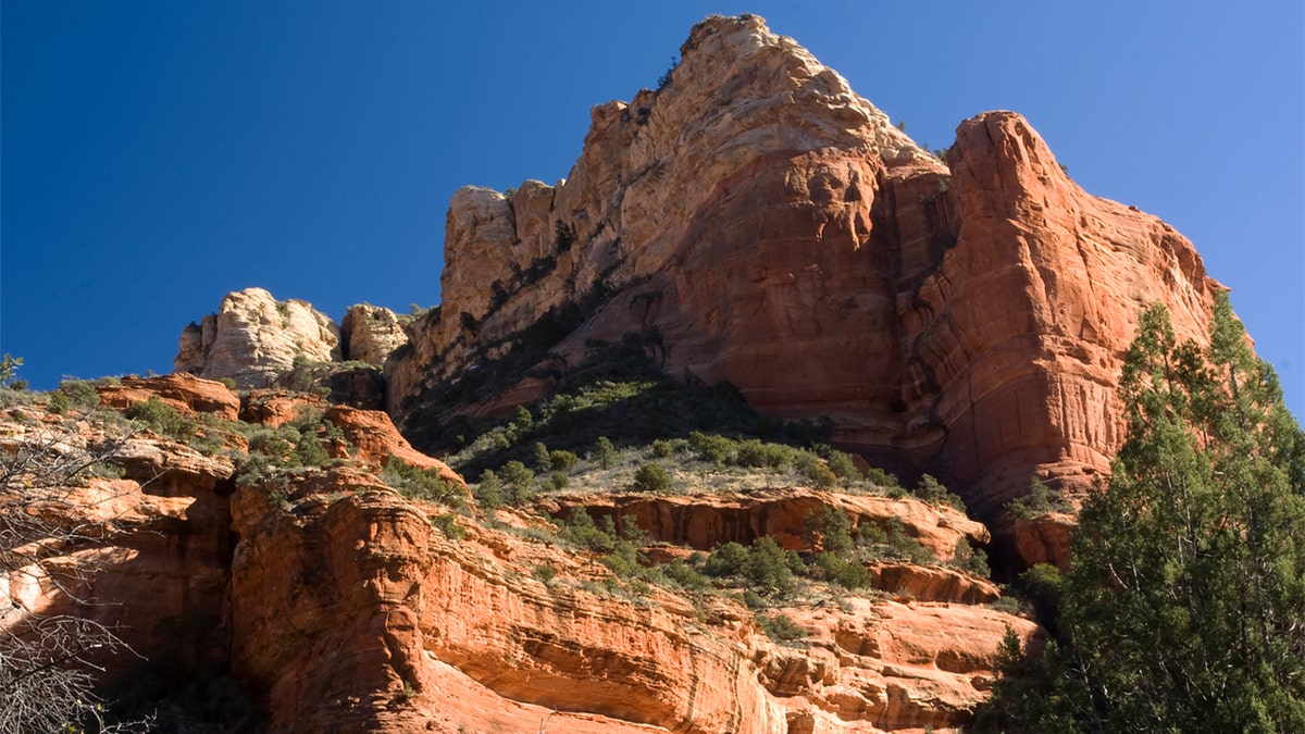 Boynton Canyon Sedona, Arizona - Boynton Canyon, is a very beautiful narrow red-rock canyon in the Sedona area. 