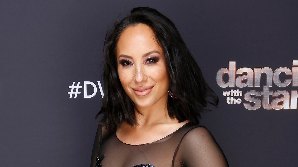 'Dancing with the Stars' pro Cheryl Burke suffered a head injury while rehearsin on Sunday. (Kelsey McNeal/ABC via Getty Images)