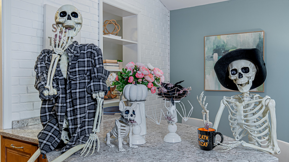 To haunt a home, the real estate agent and her team will spend hours decorating.