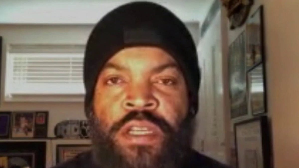 How Ice Cube Wound Up Advising the Trump Campaign