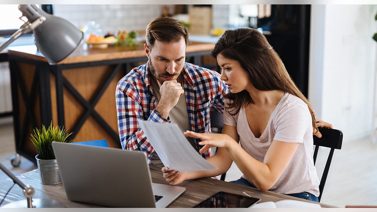 couple at laptop