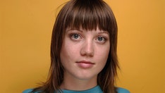 Nicki Clyne defends NXIVM sex cult leader Keith Raniere, calls him her former 'partner' for 'over a decade'