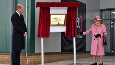 Queen Elizabeth steps out with Prince William for first public engagement since March