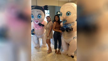 Boxing baby gender reveal party in Florida goes viral after parents had 'sad' and 'gloomy' year