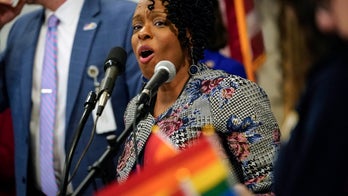 Felony charges dropped against Democratic lawmaker arrested during Breonna Taylor protests