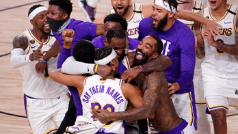 Lakers dominate Heat, capture 17th NBA title