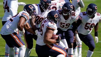 Foles, stingy defense lead Bears past Panthers 23-16