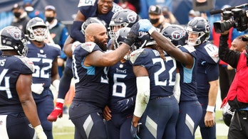 Henry, Titans rally past Texans 42-36 in OT, remain unbeaten