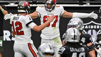 Brady's 4 TD passes lead Bucs past Raiders 45-20