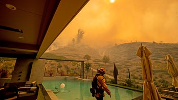 Santa Ana winds on Thanksgiving cause wildfire concern for Southern California residents