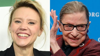 Kate McKinnon pays tribute to Ruth Bader Ginsburg during 'SNL' Season 46 premiere
