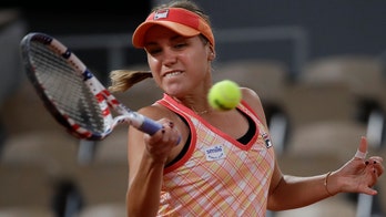 Kenin takes a while to win, Djokovic breezes into 3rd round