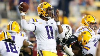 LSU freshman Finley thrives, Tigers stop So. Carolina, 52-24