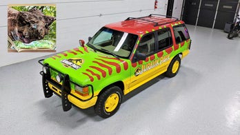 Jurassic Park Ford Explorer for sale has a scary surprise: see the pics