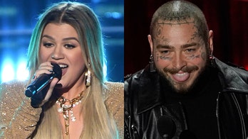 Kelly Clarkson kicks off 2020 Billboard Music Awards with Whitney Houston cover, Post Malone takes top award