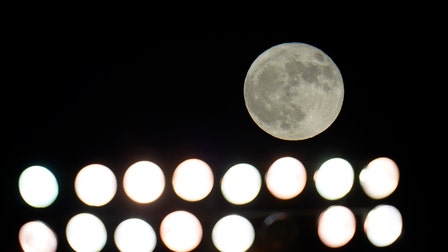 Rare Halloween blue moon thrills skywatchers