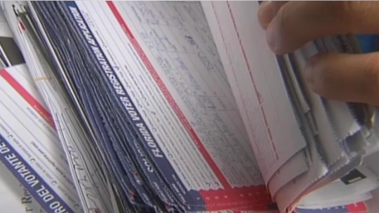 Amid tight race, Florida Republicans see path to victory through voter registration gains