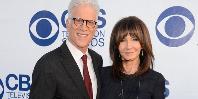 Ted Danson and Mary Steenburgen are celebrating their 25th anniversary.