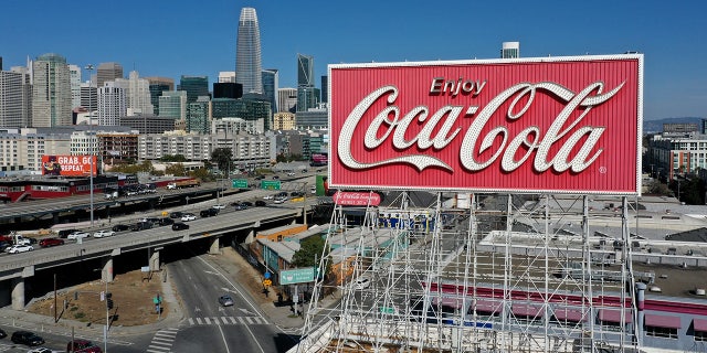 The Coca-Cola billboard, which was erected in 1937, is slated to be taken down by the company at a cost of around $ 100,000.