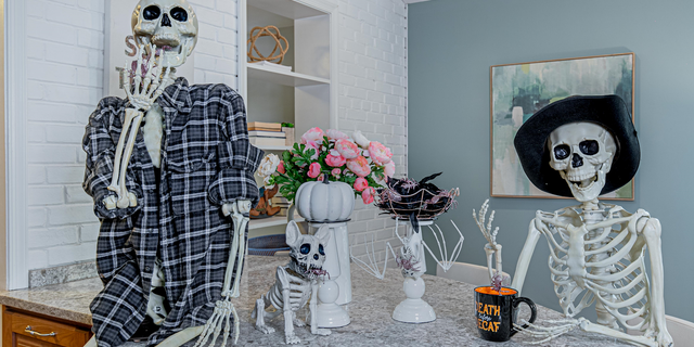 To haunt a home, the real estate agent and her team will spend hours decorating.