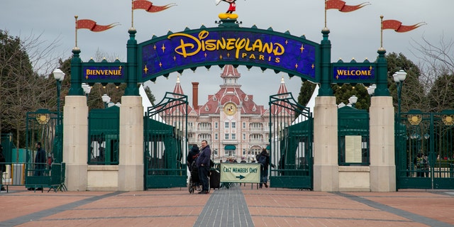 Disneyland Paris closes again as France enters second coronavirus lockdown | Fox News